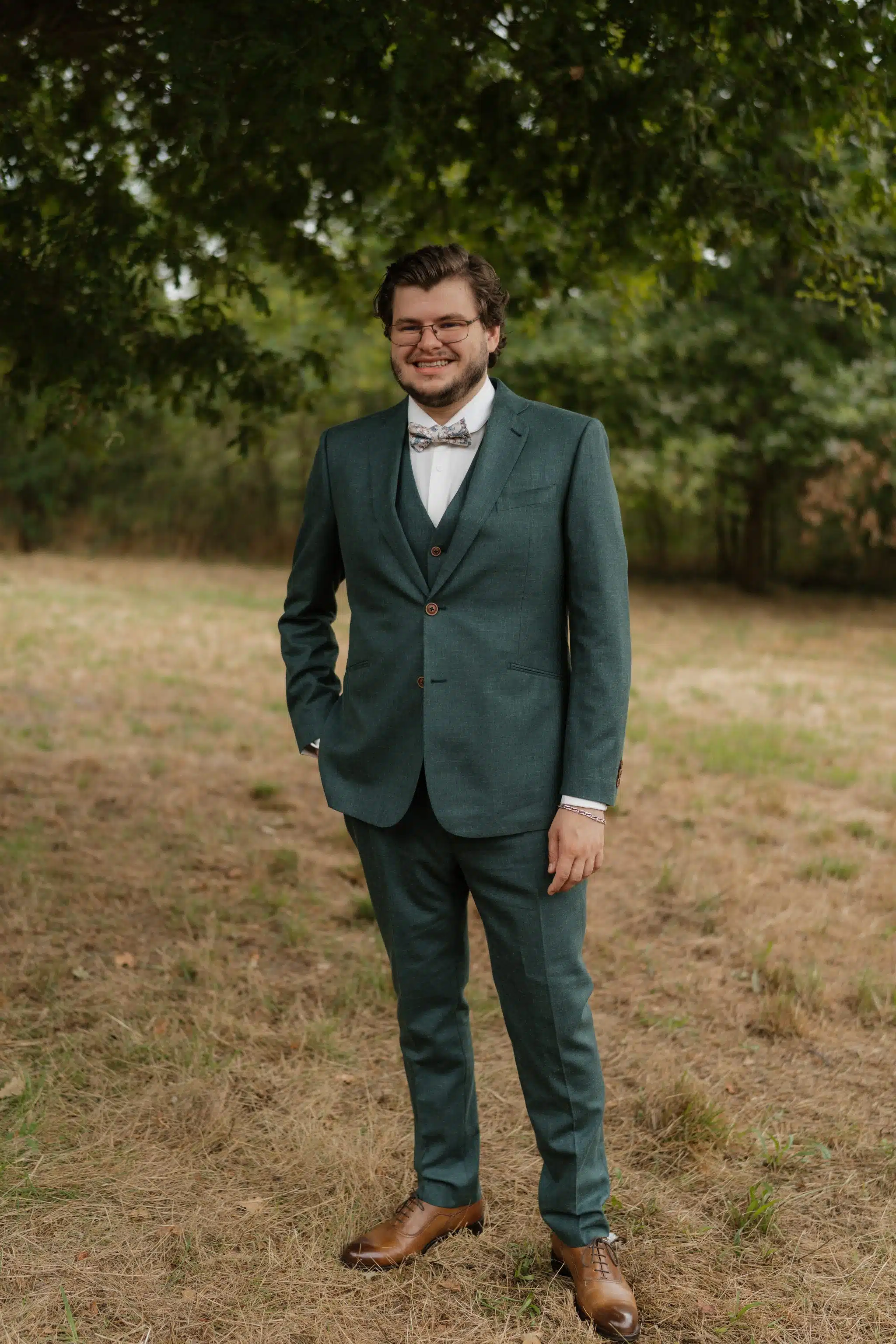 costume mariage vert texturé